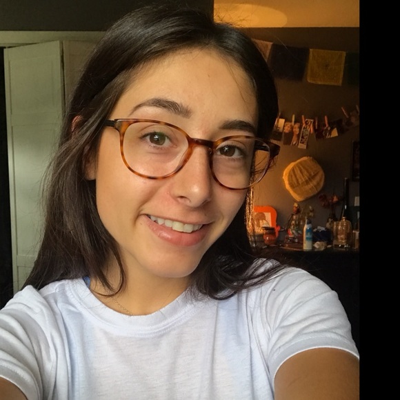 Meet your Posher, Jenna - Picture 4 of 5